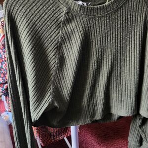 Olive Green Ribbed Crop Top